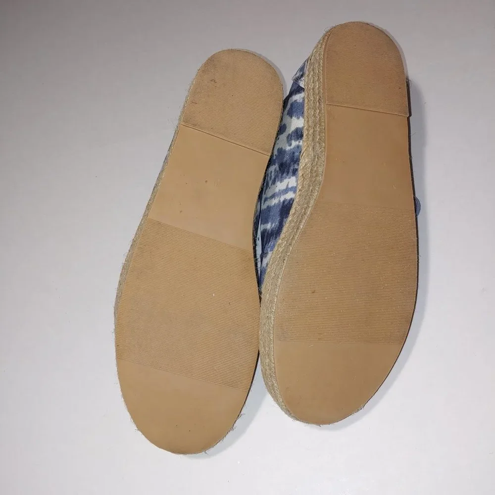 Boutique by Corkys Tie Dye Platform Lace Up Espadrilles  Size 10 Blue